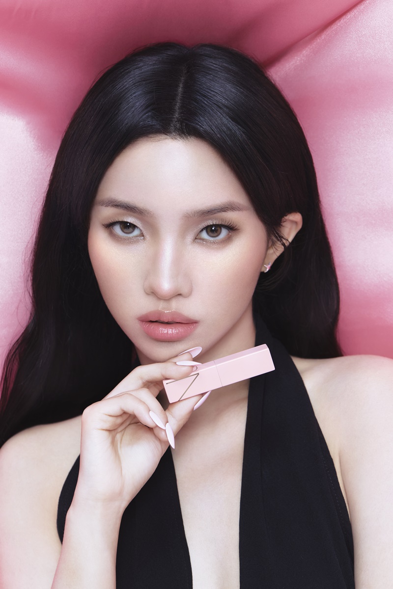 나스(NARS), 아이들 전소연과 함께한 화보 공개 ‘NEW 에프터글로우 립 밤’ 론칭 27-Image